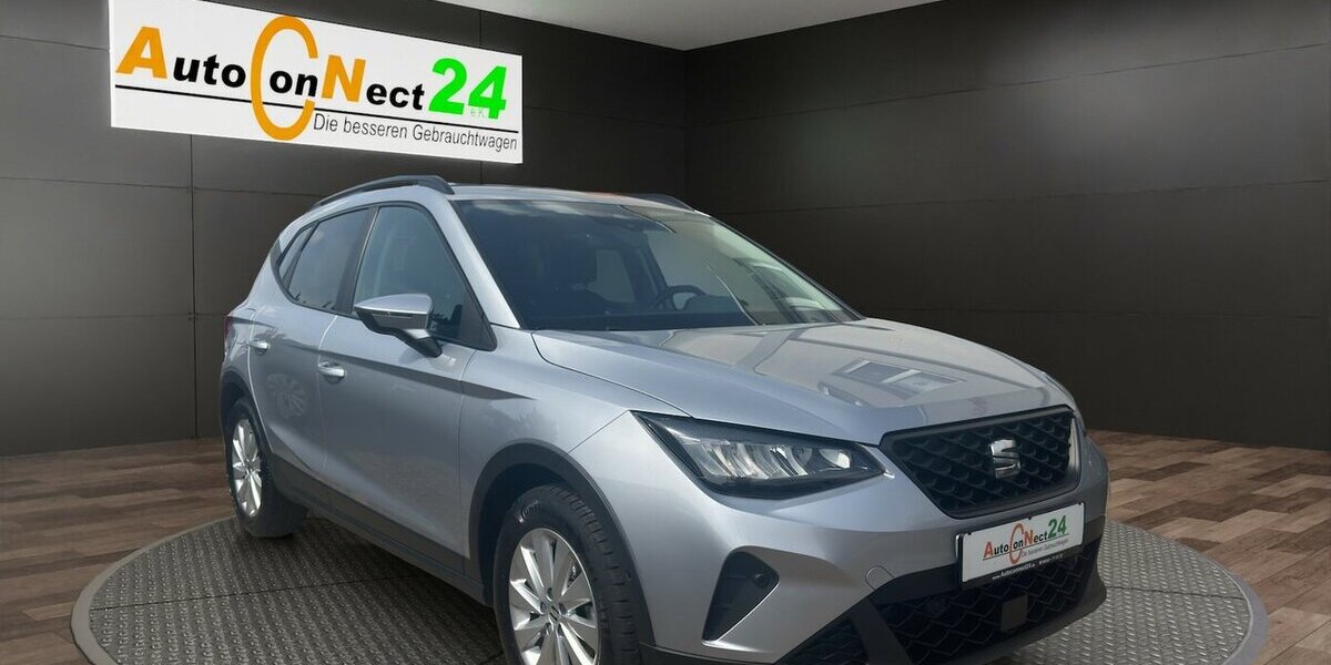 Seat Arona Style *Navi/SHZG/LED/Kamera/PDC/Parklenksyst 40.129 km 15.980 &euro; Bamberg 96052