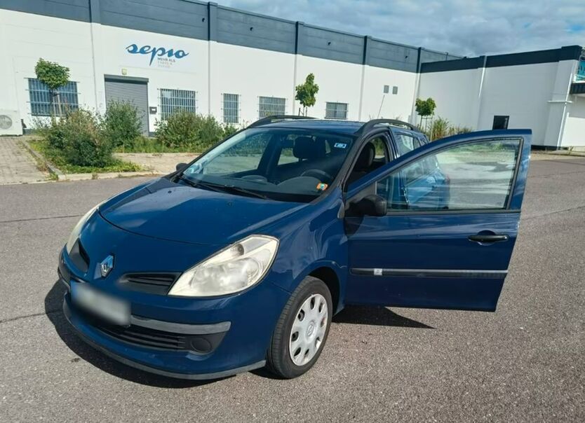 Renault Clio 175.634 km 2.500 € Leipzig 04229