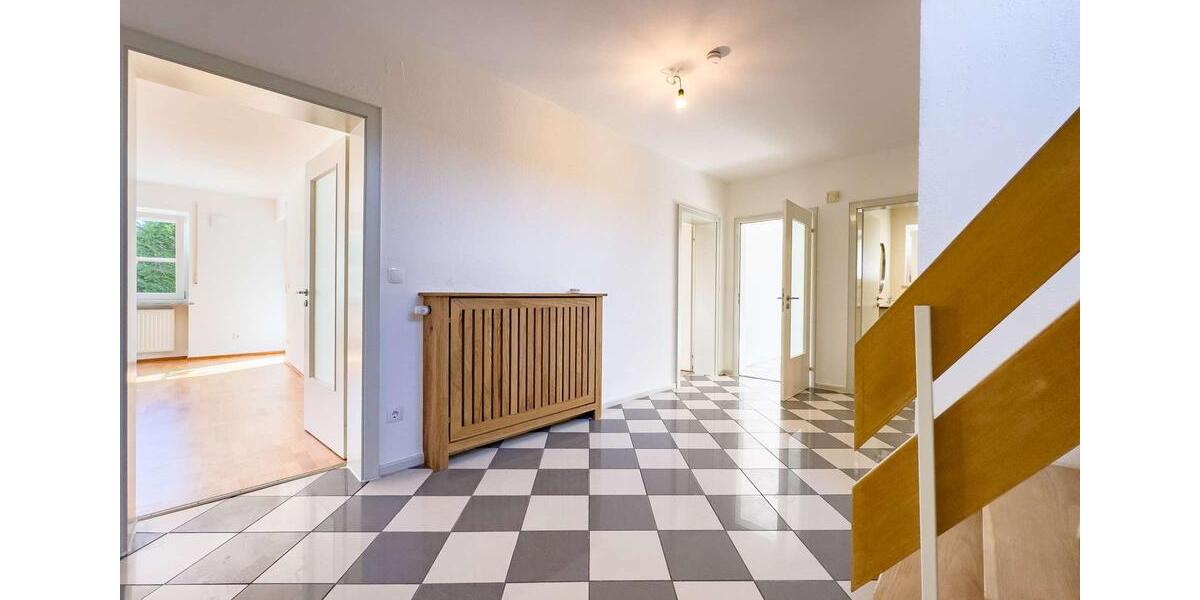 Einfamilienhaus Hauzenberg - 6 Zimmer, 192 m&sup2;, 1.350&euro; | Angebot:26297669