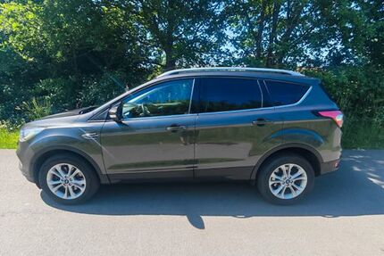 Ford Kuga 91.702 km 17.699 &euro; Rheine 48429