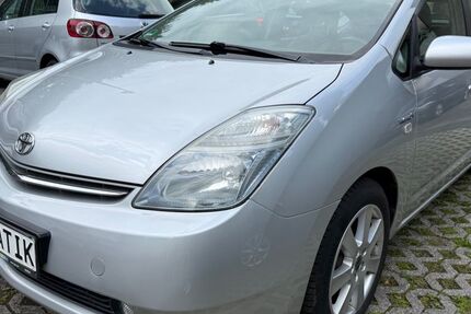 Toyota Prius 125.000 km 5.990 &euro; Lüdenscheid 58507