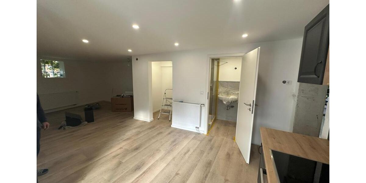 Erdgeschoßwohnung Pfullingen - 2.5 Zimmer, 61 m&sup2;, 900&euro; | Angebot:26133495