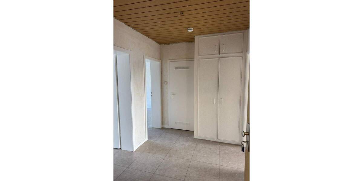 Etagenwohnung Düren - 3 Zimmer, 67 m&sup2;, 535&euro; | Angebot:25525599