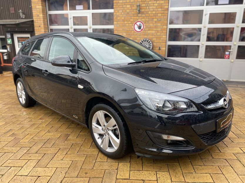 Opel Astra 93.083 km 8.990 € Leipzig 04178