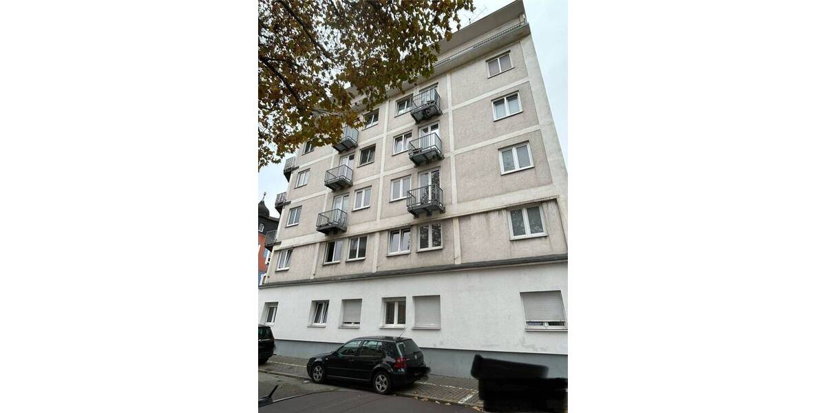 Etagenwohnung Völklingen Stadtmitte - 4 Zimmer, 30 m&sup2;, 53.000&euro; | Angebot:24034063