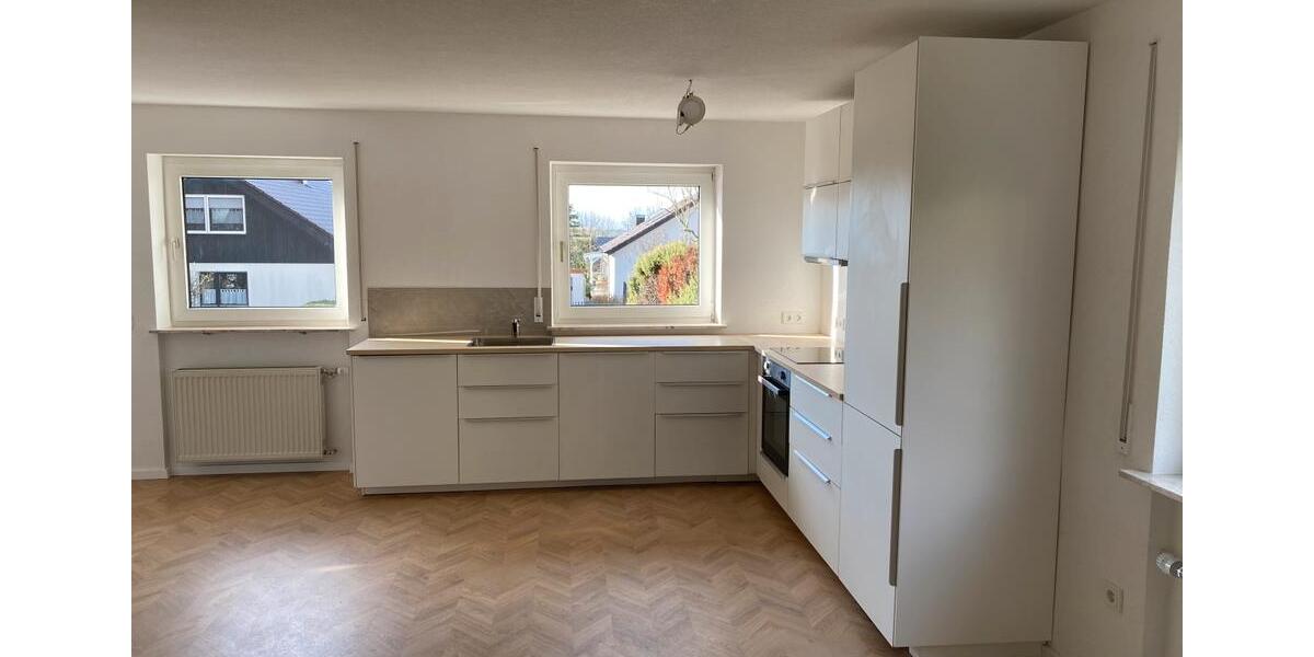 Doppelhaushälfte Heubach - 4 Zimmer, 135 m&sup2;, 1.780&euro; | Angebot:26130664