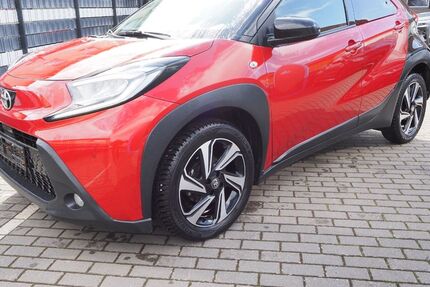 Toyota Aygo (X) 28.600 km 12.990 &euro; Idar-Oberstein 55743