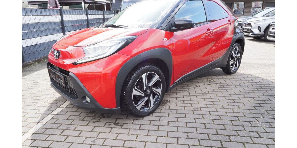 Toyota Aygo (X) 28.600 km 12.990 &euro; Idar-Oberstein 55743