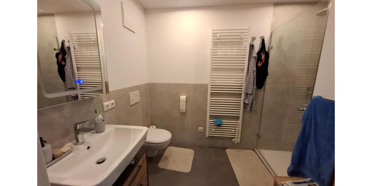 Erdgeschoßwohnung Zellingen - 2.5 Zimmer, 62 m&sup2;, 335.000&euro; | Angebot:24772002