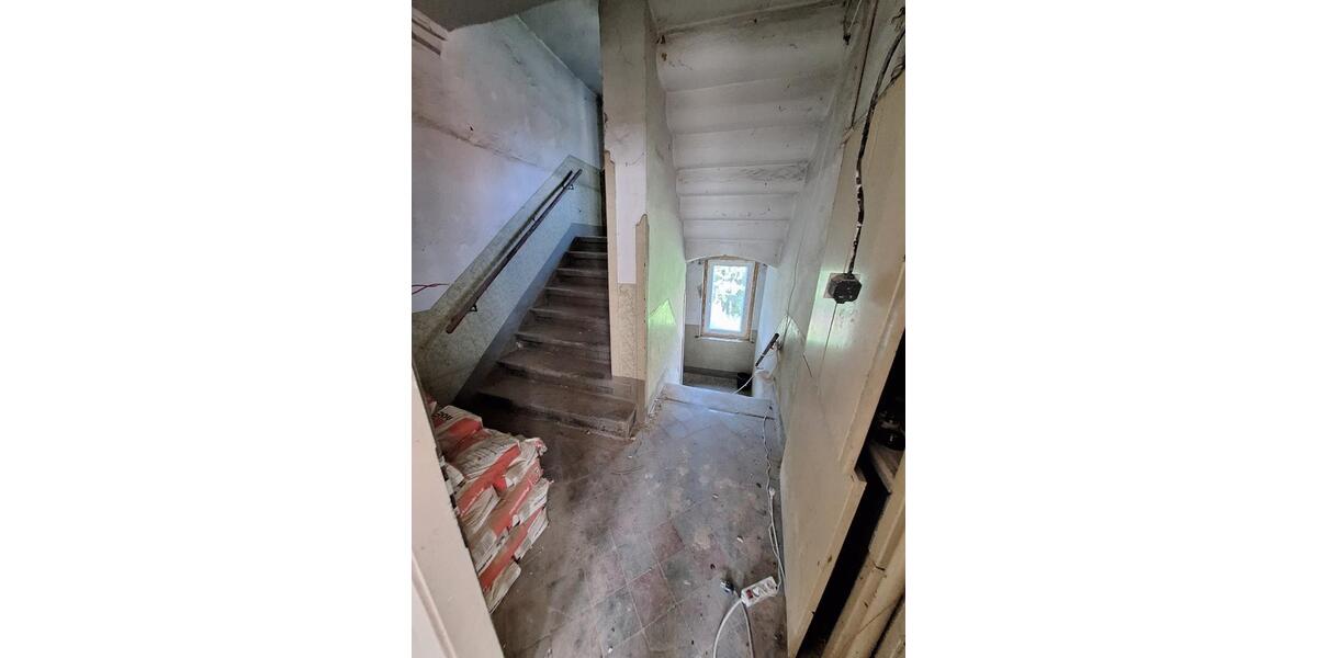 Reihenhaus Hohenstein-Ernstthal Ernstthal - 10 Zimmer, 250 m&sup2;, 129.000&euro; | Angebot:23014813