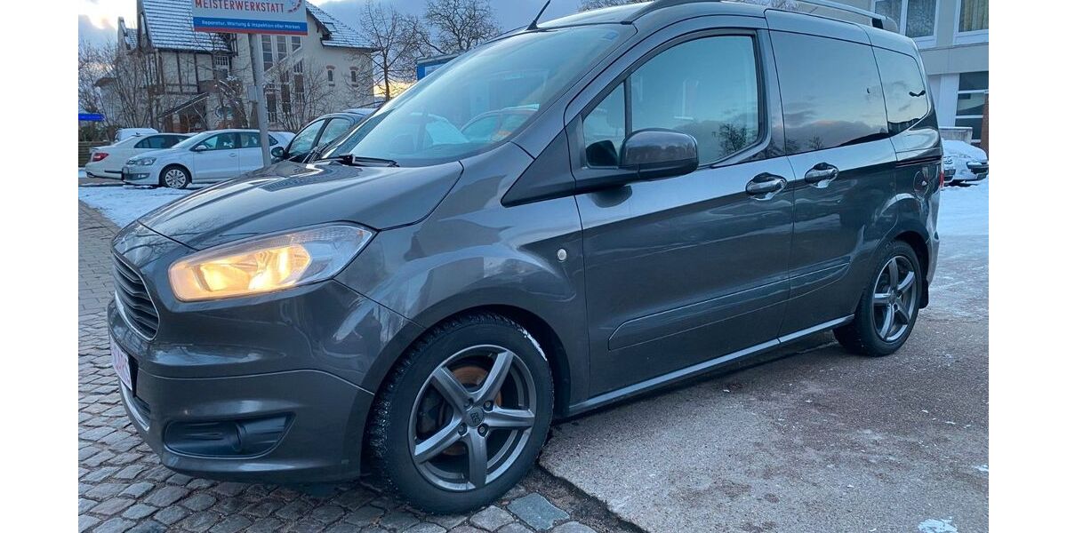 Ford Tourneo Courier 150.000 km 8.500 &euro; Neumünster 24534