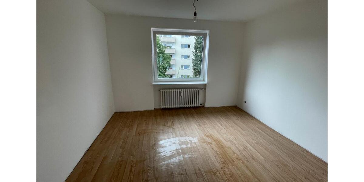Etagenwohnung Reinbek - 4 Zimmer, 99 m&sup2;, 1.385&euro; | Angebot:25517245