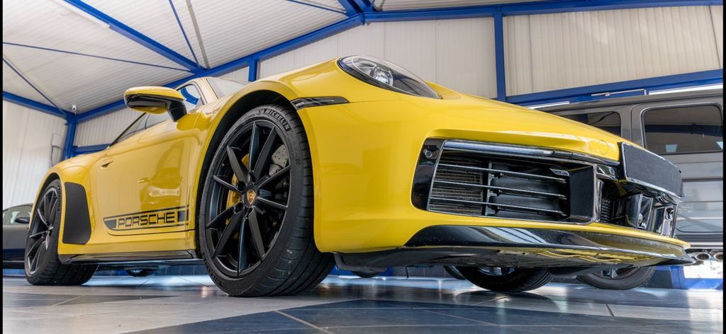Porsche 992 65.700 km 112.992 € Kirchhain 35274