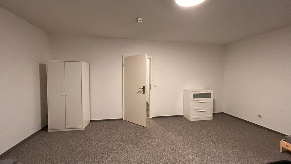 Etagenwohnung Nauen - 1 Zimmer, 38 m&sup2;, 1.200&euro; | Angebot:26296463