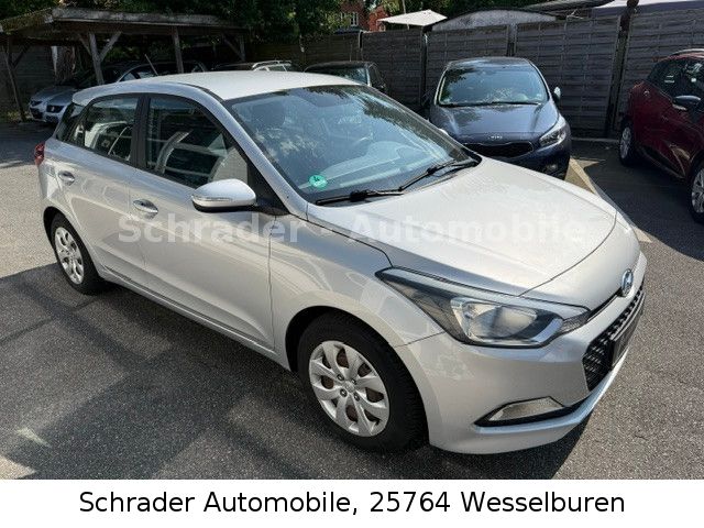Hyundai i20 78.100 km 8.480 &euro; Wesselburen 25764
