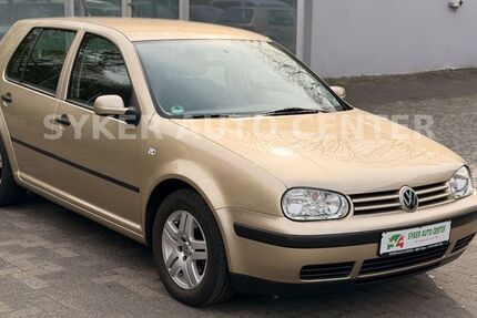 VW Golf 83.000 km 8.490 &euro; Syke 28857