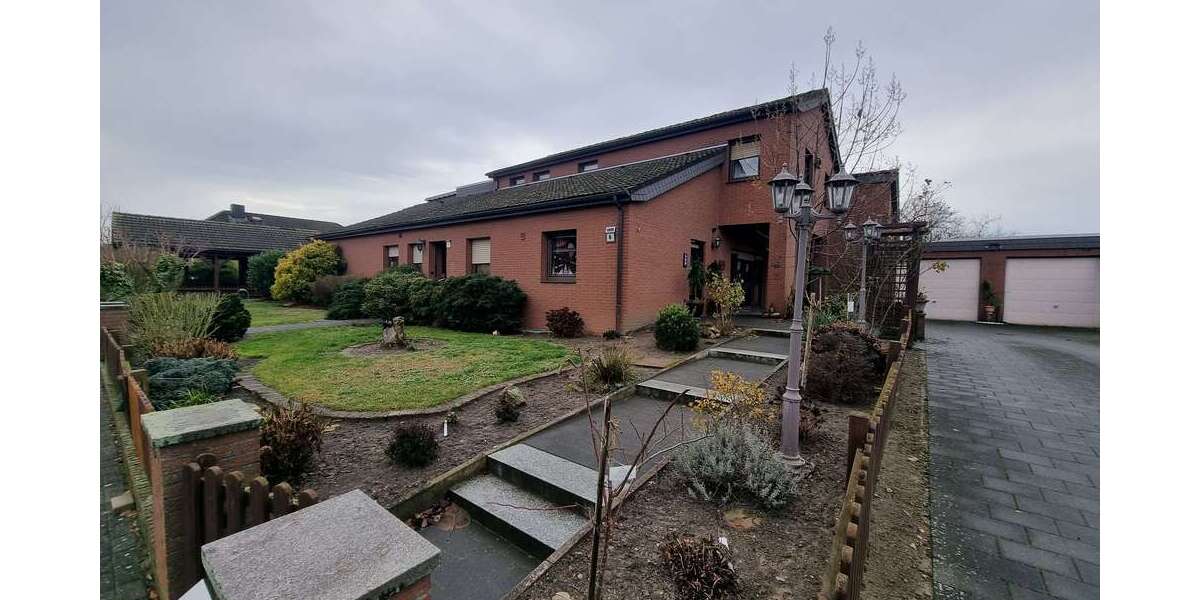 Einfamilienhaus Brome Altendorf - 12 Zimmer, 230 m&sup2;, 419.000&euro; | Angebot:24056836