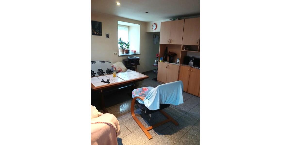 Erdgeschoßwohnung Freyung - 3 Zimmer, 98 m&sup2;, 600&euro; | Angebot:25353278