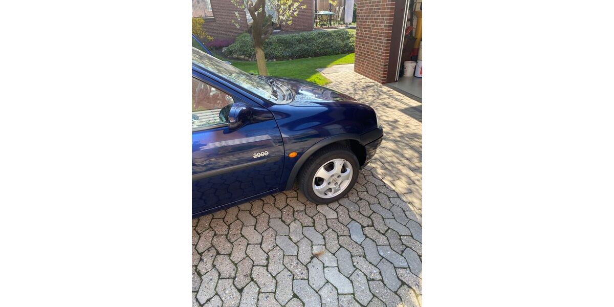 Opel Corsa 95.200 km 2.490 &euro; Hamburg 20148
