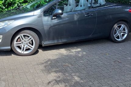 Peugeot 308 83.000 km 5.900 &euro; Offenburg 77654