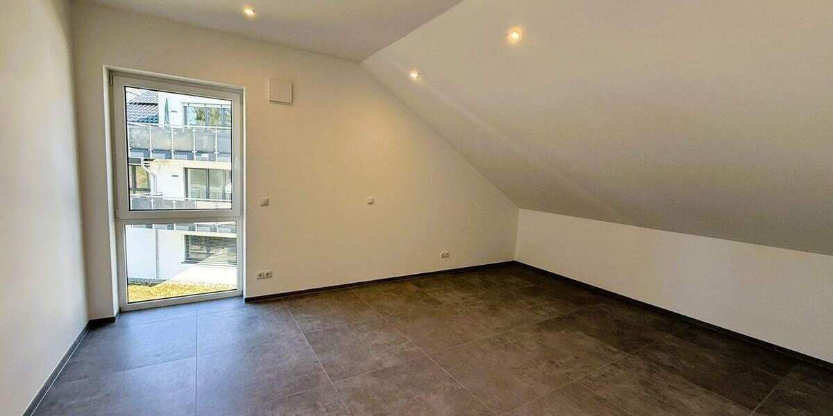 Etagenwohnung Oberhonnefeld-Gierend Oberhonnefeld - 3 Zimmer, 104 m&sup2;, 1.150&euro; | Angebot:26840760