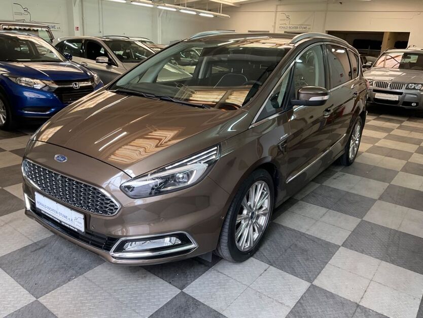 Ford S-Max 66.015 km 23.750 € Hamburg 22087