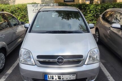 Opel Meriva 122.000 km 2.000 € Wiesbaden 65187