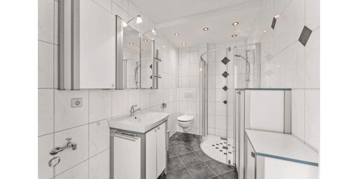 Etagenwohnung Brake - 3 Zimmer, 91 m&sup2;, 189.000&euro; | Angebot:25779321