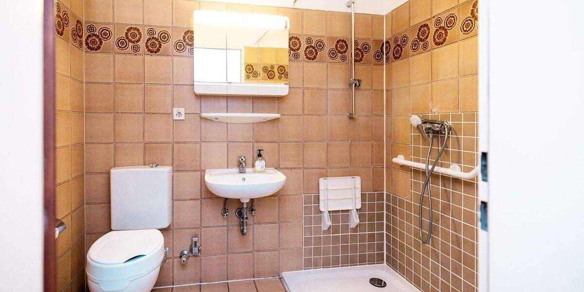 Etagenwohnung Bad Salzuflen Innenstadt - 3 Zimmer, 76 m&sup2;, 179.000&euro; | Angebot:26659743