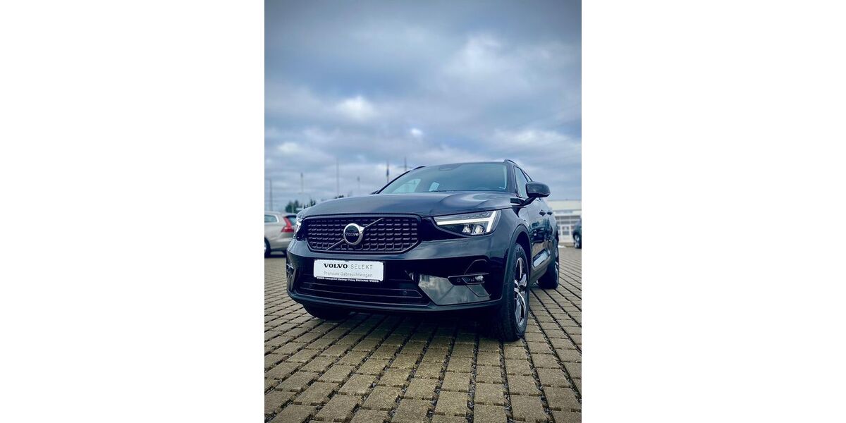 Volvo XC40 14.578 km 32.900 &euro; Freiberg 09599