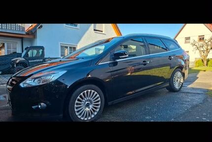 Ford Focus 171.080 km 3.700 &euro; Schnabelwaid 91289