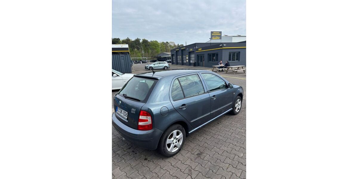 Skoda Fabia 218.795 km 999 &euro; Bielefeld 33605