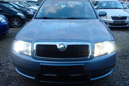 Skoda Superb 199.000 km 2.499 &euro; Oberhausen 46149