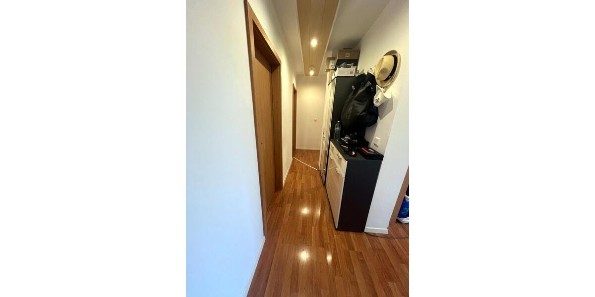 Etagenwohnung Würzburg Heuchelhof - 4 Zimmer, 107 m&sup2;, 320.000&euro; | Angebot:27243404