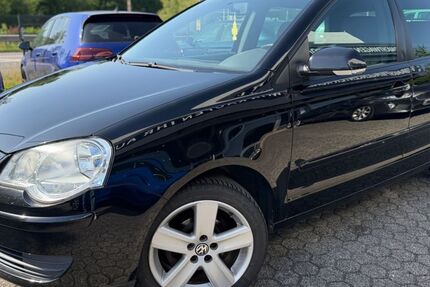 VW Polo 93.000 km 4.290 &euro; Konz 54329