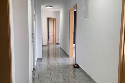 Wohnung Bonn Hardtberg - 3 Zimmer, 90 m&sup2;, 1.230&euro; | Angebot:27570252