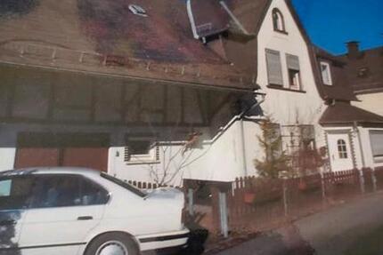 Haus Bad Endbach - 5 Zimmer, 150 m&sup2;, 150.000&euro; | Angebot:27178703