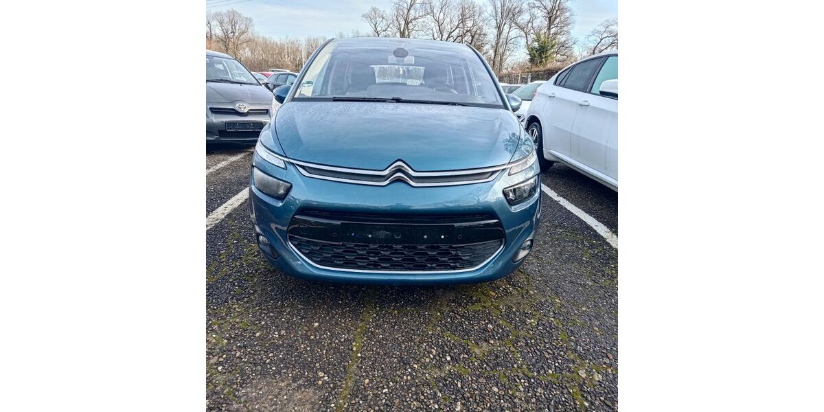 Citroen C4 Picasso 109.302 km 5.700 &euro; Karlsruhe 76137