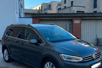 VW Touran 66.315 km 17.490 &euro; Braunschweig 38110