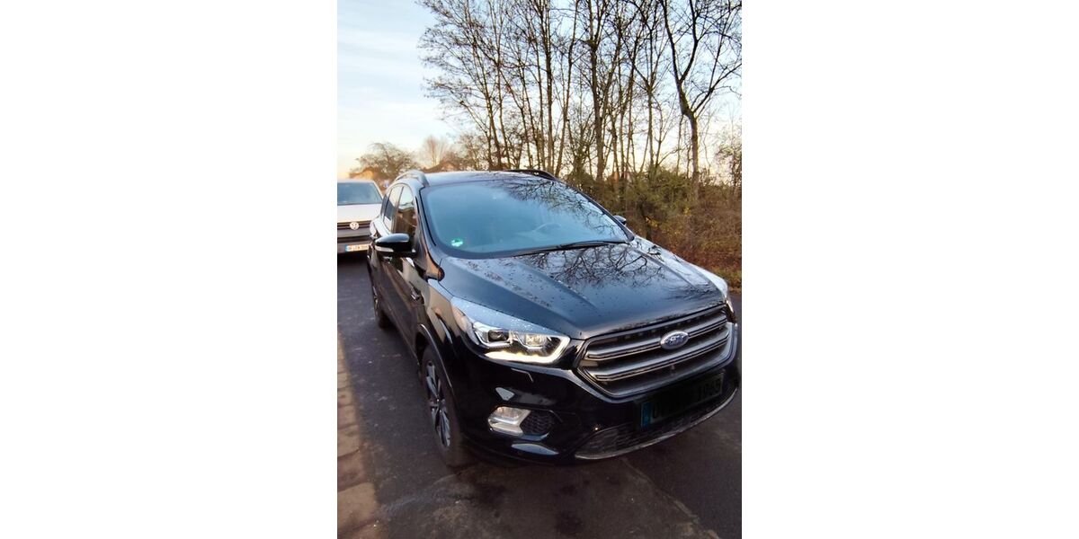 Ford Kuga 52.000 km 19.500 &euro; Hainburg 63512