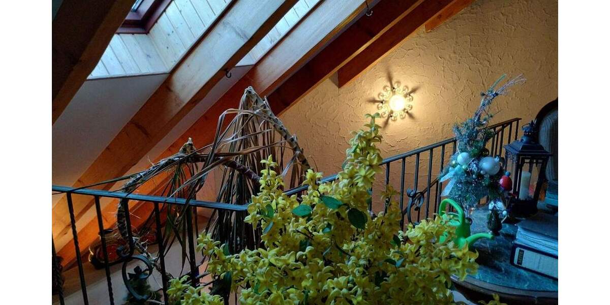 Einfamilienhaus Cadolzburg - 7 Zimmer, 163 m&sup2;, 599.000&euro; | Angebot:25316181