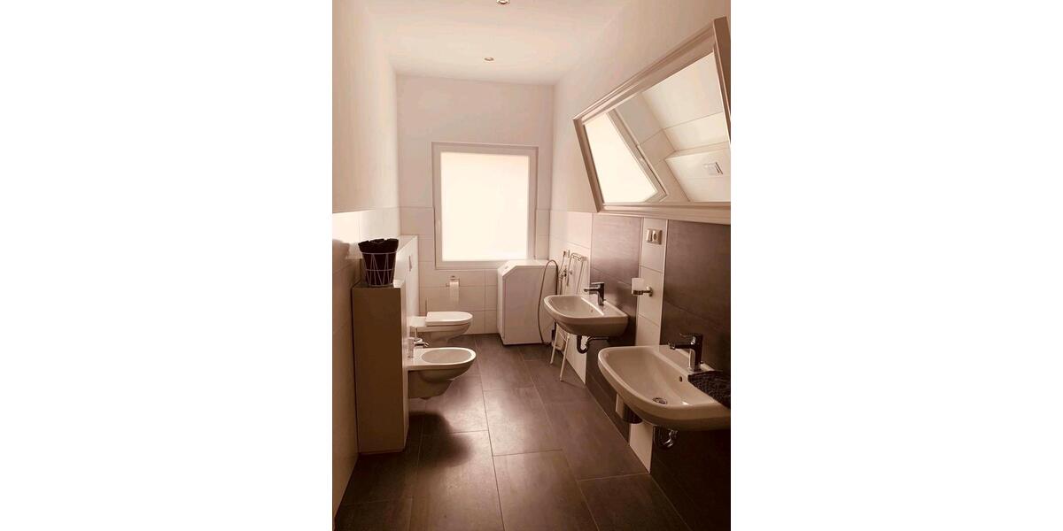 Erdgeschoßwohnung Hameln Kernstadt - 3 Zimmer, 130 m&sup2;, 550&euro; | Angebot:19083893