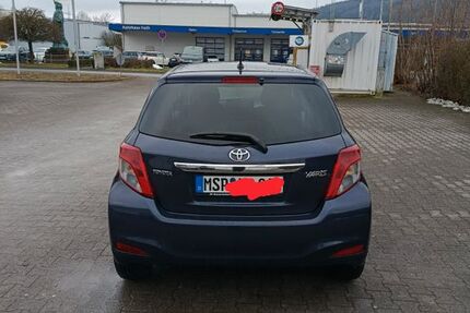 Toyota Yaris 103.625 km 8.500 &euro; Lohr 97816