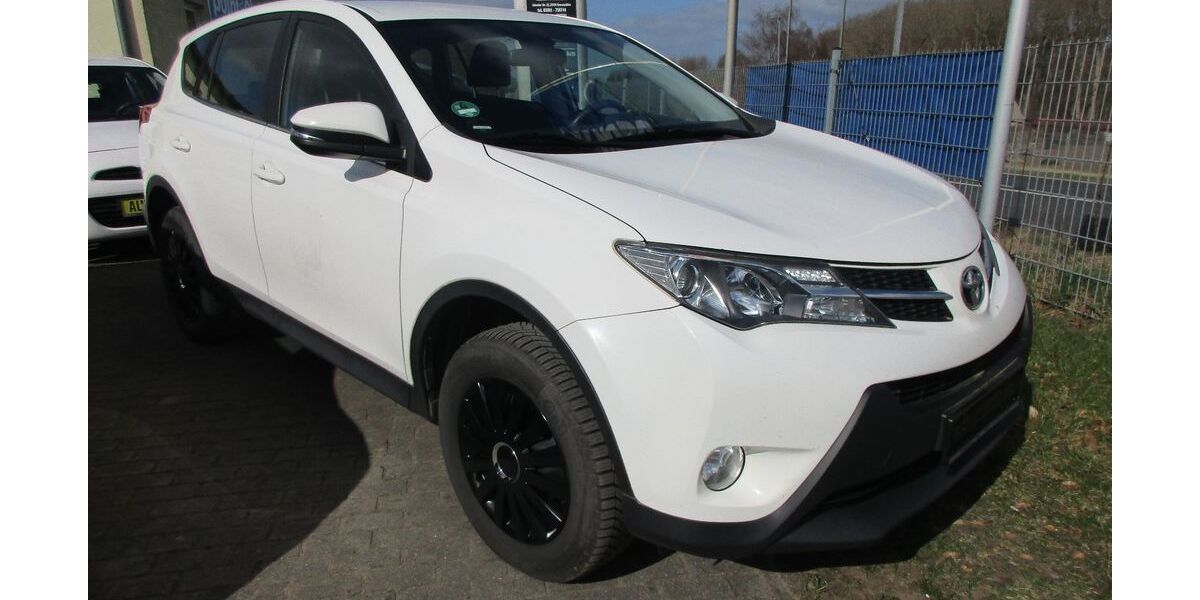 Toyota RAV 4 179.985 km 12.495 &euro; Grevesmühlen 23936