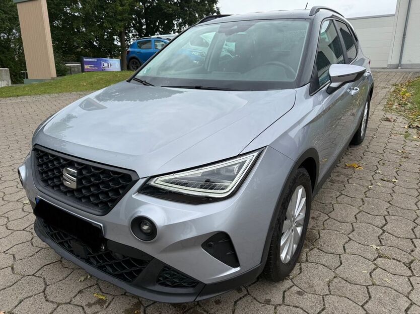 Seat Arona 37.150 km 15.490 € Trappenkamp 24610
