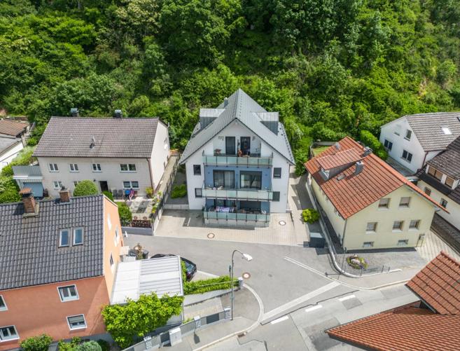 Erdgeschoßwohnung Bogen - 3 Zimmer, 63 m&sup2;, 710&euro; | Angebot:26385548