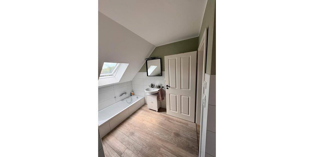 Doppelhaushälfte Ihlow - 4 Zimmer, 108 m&sup2;, 365.000&euro; | Angebot:26785617