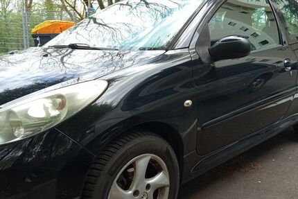 Peugeot 206 180.729 km 2.150 &euro; Saarbrücken 66111