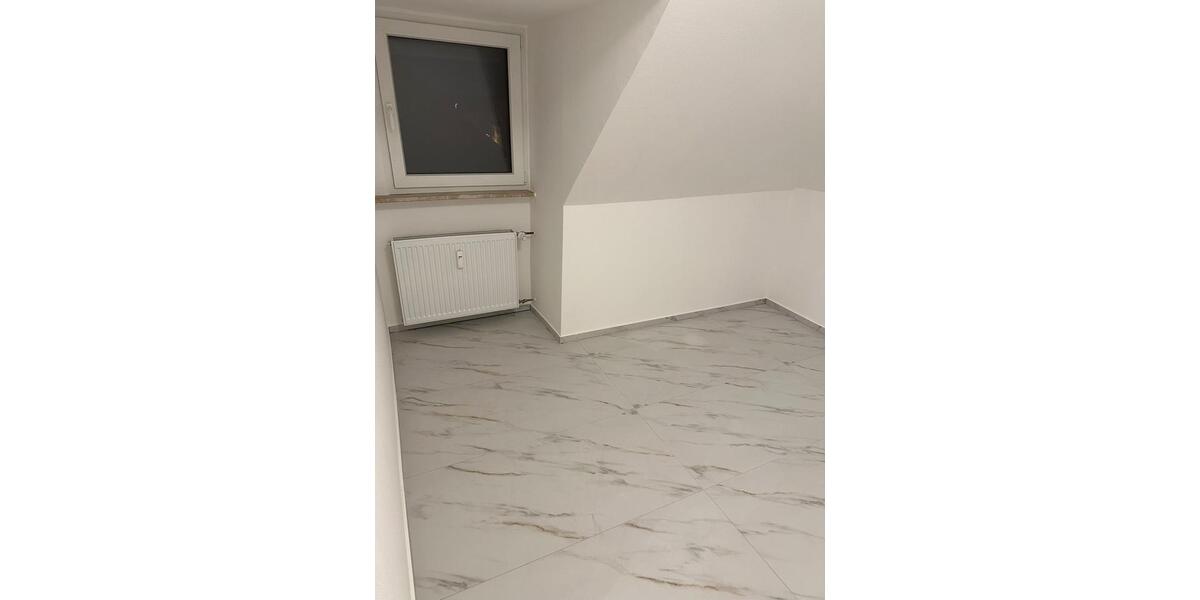 Etagenwohnung Dillingen (Saar) - 3 Zimmer, 73 m&sup2;, 700&euro; | Angebot:26391423