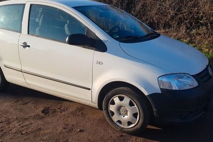 VW Fox 107.000 km 1.450 &euro; halle/saale 06126